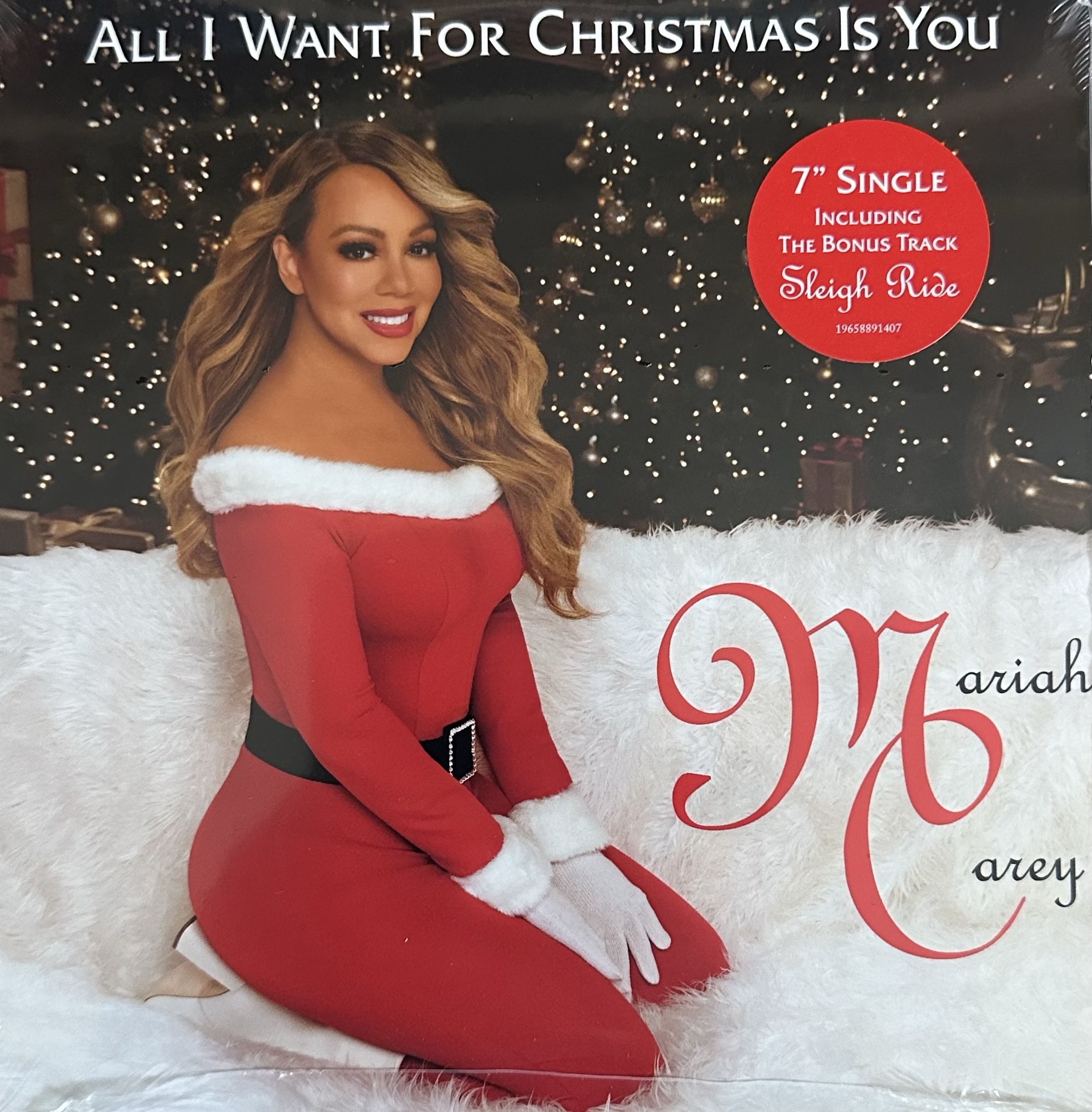Mariah Carey - All I Want For Christmas Is You